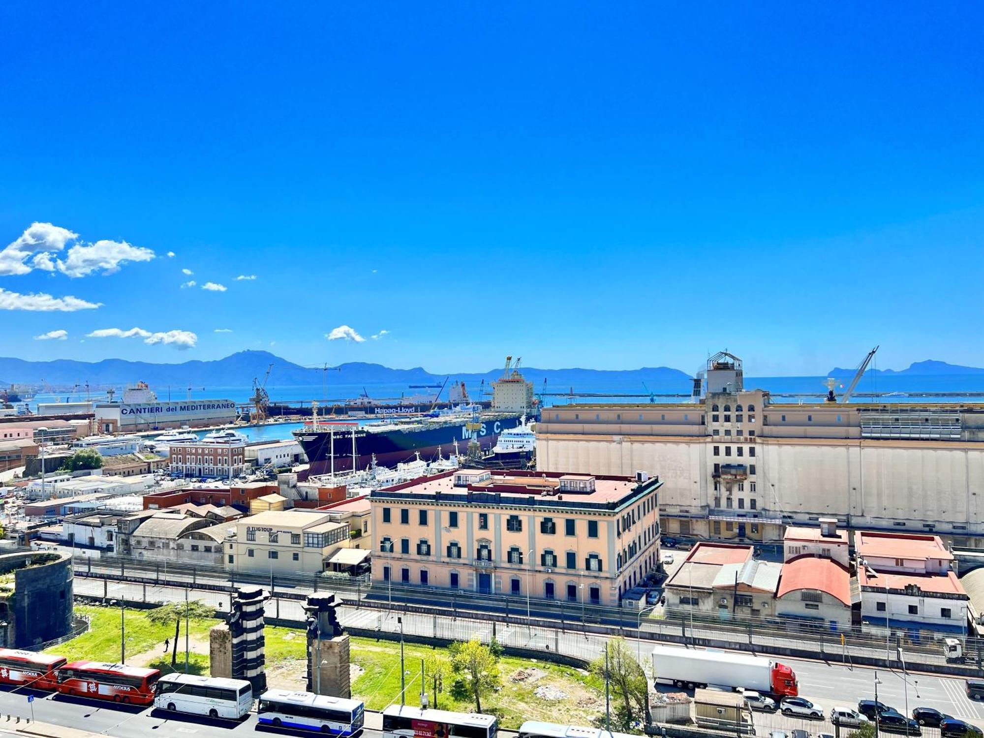 La Storia E Il Mare Di Napoli Hotel Exterior photo