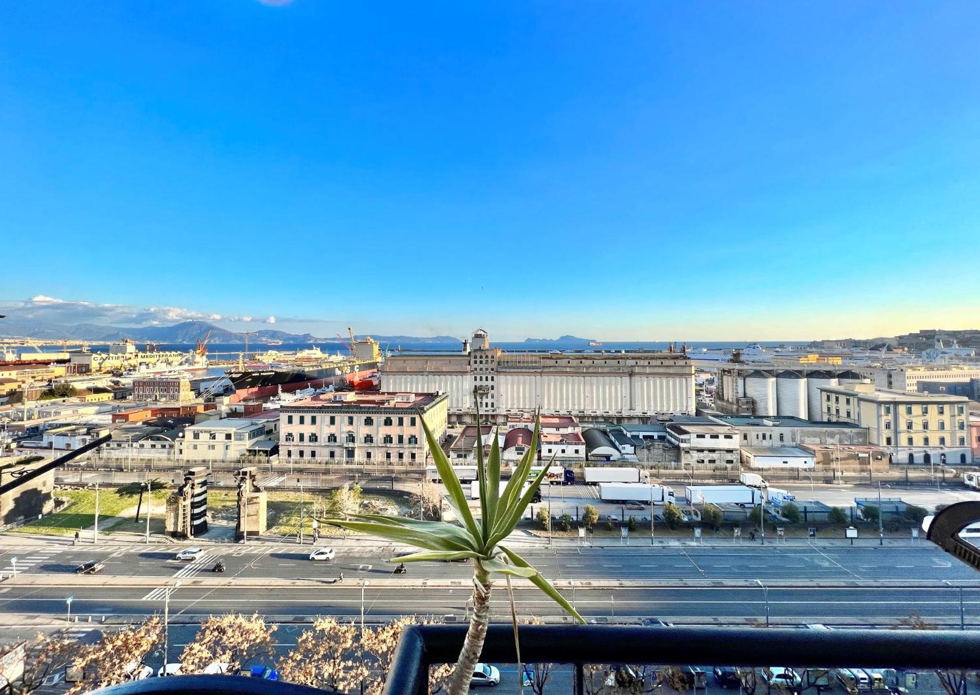 La Storia E Il Mare Di Napoli Hotel Exterior photo