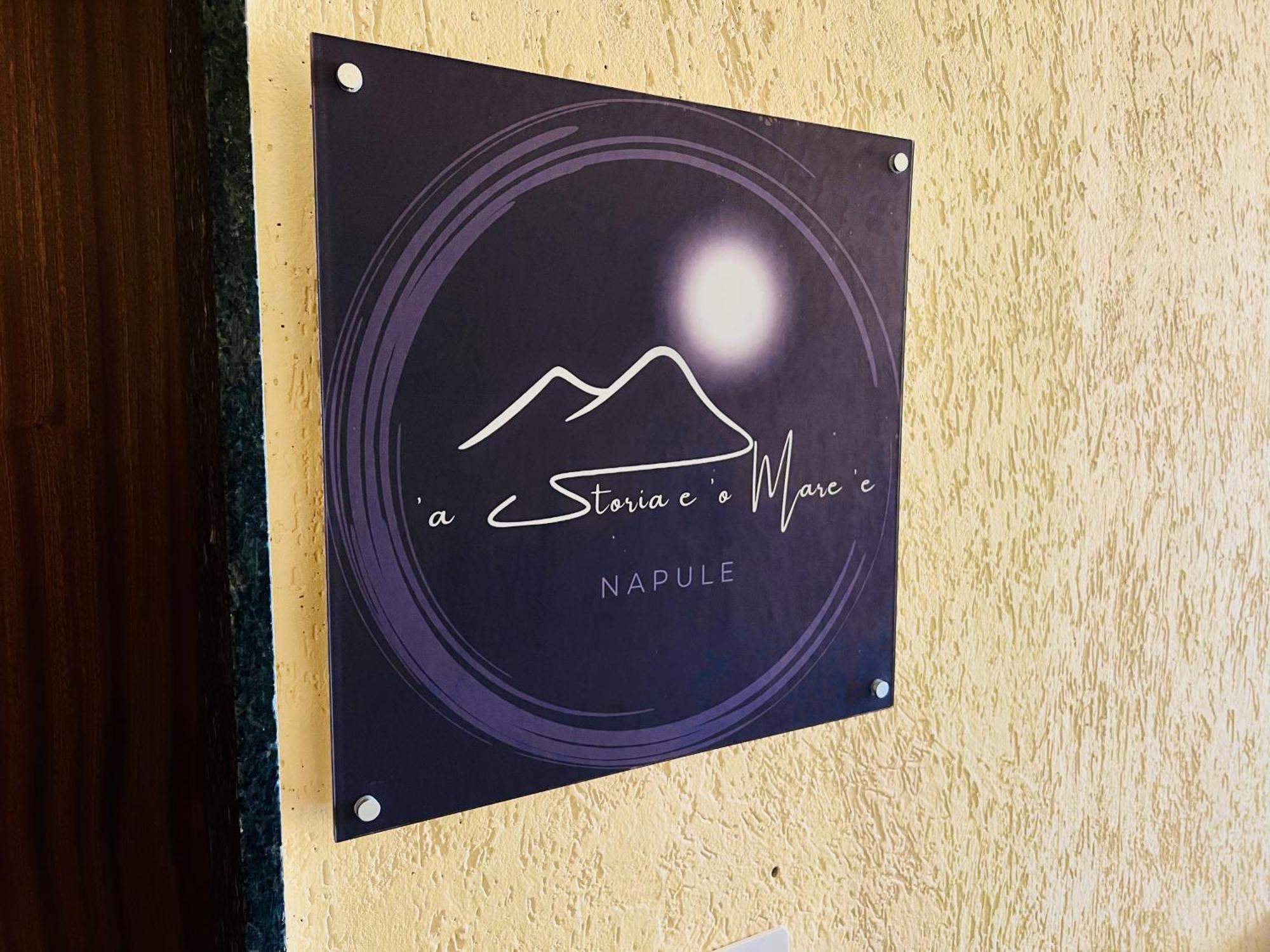 La Storia E Il Mare Di Napoli Hotel Exterior photo